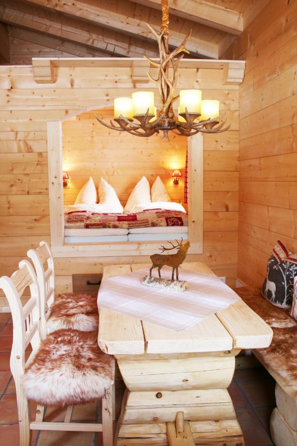 Chalet Sonnheim โลเฟอร์ ภายนอก รูปภาพ